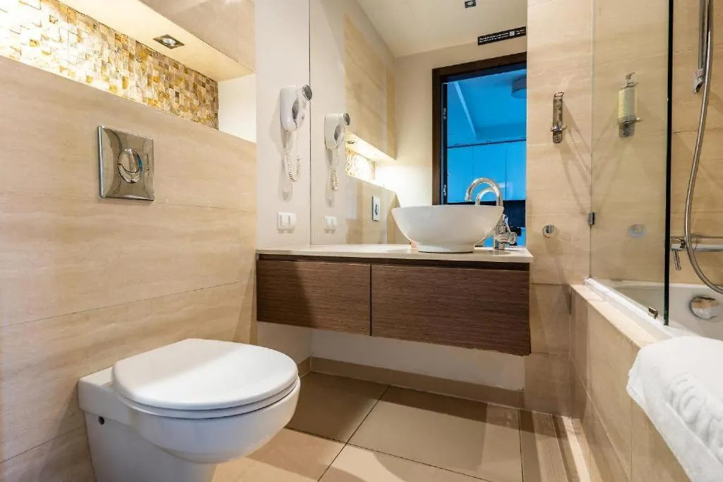 Platinum Tower - City Center - Golden Apartments Warszawa