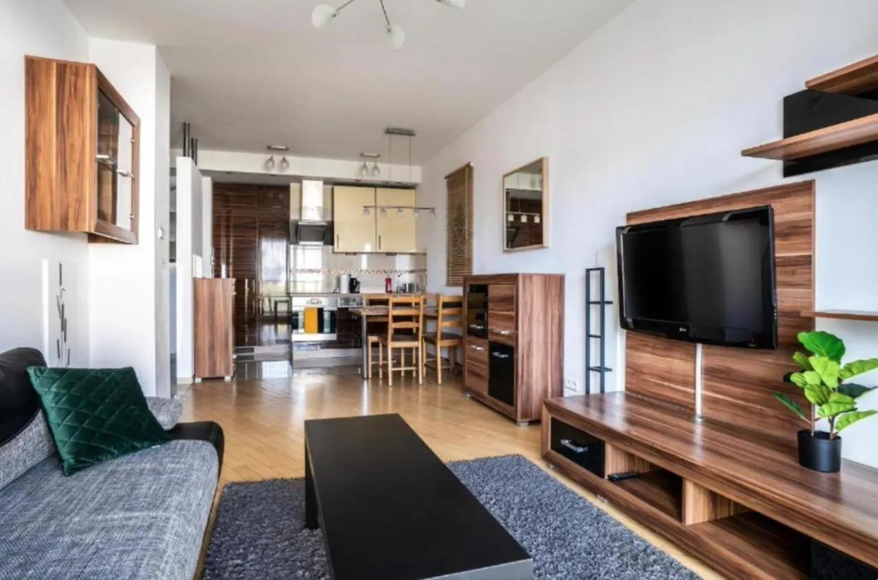 Platinum Tower - City Center - Golden Apartments Warszawa 0*,